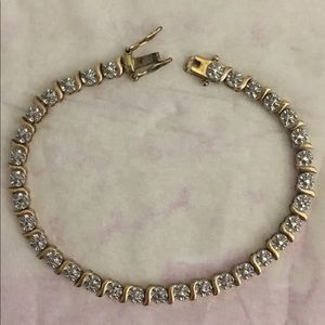 Beautiful tennis style bracelet